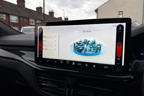 31 of 50 for FORD FOCUS 2.3 EcoBoost ST 5dr