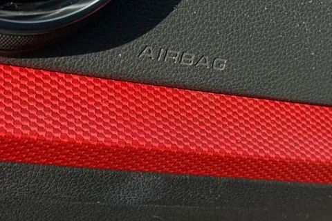 34 of 66 for Audi Q2 Sport 35 TFSI 150 PS 6-speed