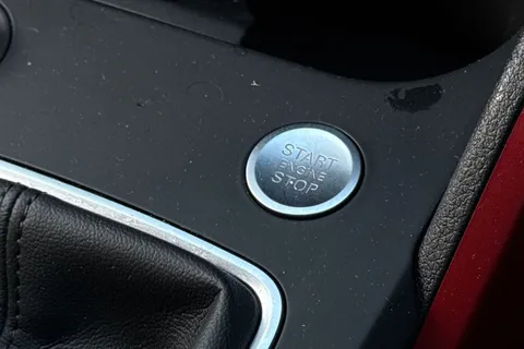 41 of 66 for Audi Q2 Sport 35 TFSI 150 PS 6-speed