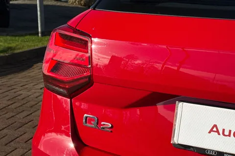 51 of 66 for Audi Q2 Sport 35 TFSI 150 PS 6-speed