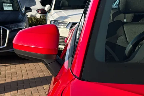 54 of 66 for Audi Q2 Sport 35 TFSI 150 PS 6-speed