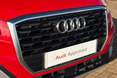 56 of 66 for Audi Q2 Sport 35 TFSI 150 PS 6-speed