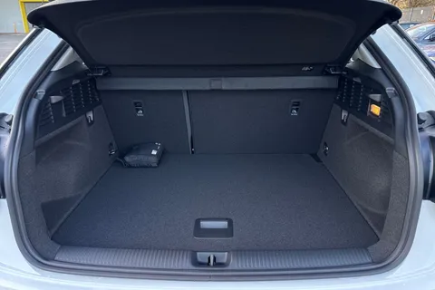 6 of 49 for Audi Q2 1.0 TFSI 30 Sport Euro 6 (s/s) 5dr