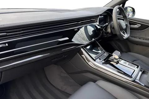  Audi Q7 3.0 TFSI V6 Black Edition Tiptronic quattro Euro 6 (s/s) 5dr Thumbnail #9