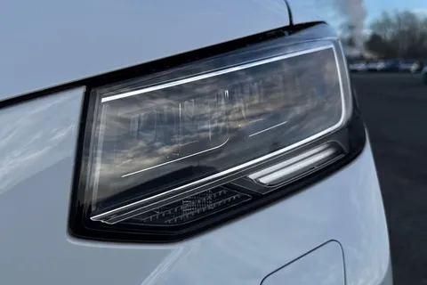 24 of 49 for Audi Q2 1.0 TFSI 30 Sport Euro 6 (s/s) 5dr