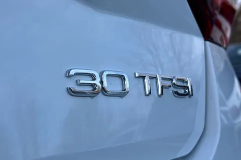 26 of 49 for Audi Q2 1.0 TFSI 30 Sport Euro 6 (s/s) 5dr