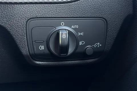 29 of 49 for Audi Q2 1.0 TFSI 30 Sport Euro 6 (s/s) 5dr