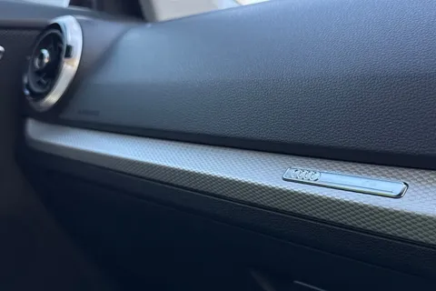 36 of 49 for Audi Q2 1.0 TFSI 30 Sport Euro 6 (s/s) 5dr