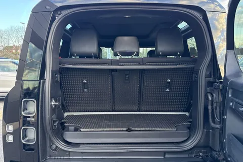 KW74BVX Land Rover Defender 90 3.0 D350 X 3dr Thumbnail #12