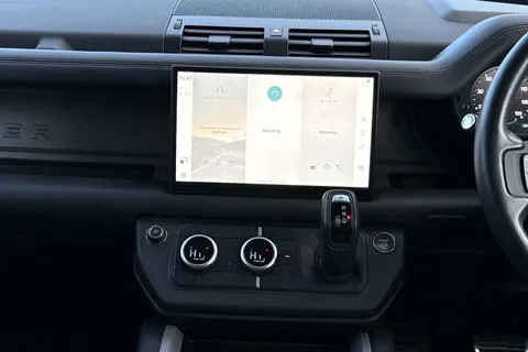 KW74BVX Land Rover Defender 90 3.0 D350 X 3dr Thumbnail #16