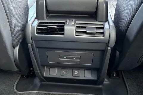 KW74BVX Land Rover Defender 90 3.0 D350 X 3dr Thumbnail #20