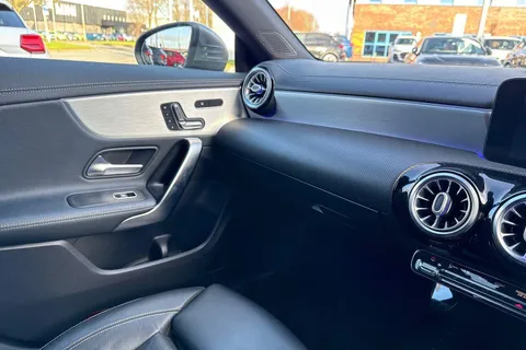 PY70CGF Mercedes-Benz Cla Class CLA 250 AMG Line Premium Plus 4dr Tip Auto Thumbnail #14