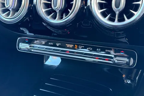 PY70CGF Mercedes-Benz Cla Class CLA 250 AMG Line Premium Plus 4dr Tip Auto Thumbnail #18