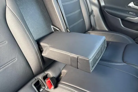 PY70CGF Mercedes-Benz Cla Class CLA 250 AMG Line Premium Plus 4dr Tip Auto Thumbnail #40