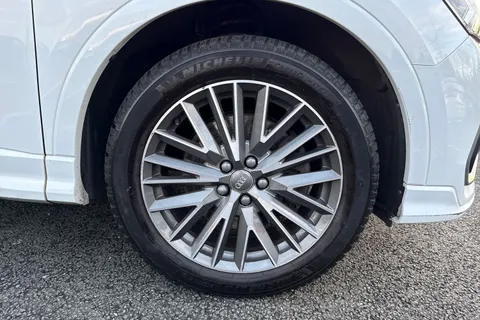 NH19UWN Audi Q3 S line 40 TFSI quattro 190 PS S tronic Thumbnail #11