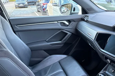 NH19UWN Audi Q3 S line 40 TFSI quattro 190 PS S tronic Thumbnail #21