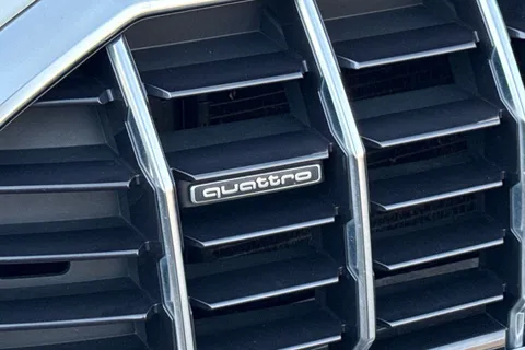 NH19UWN Audi Q3 S line 40 TFSI quattro 190 PS S tronic Thumbnail #47