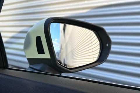 NH19UWN Audi Q3 S line 40 TFSI quattro 190 PS S tronic Thumbnail #62