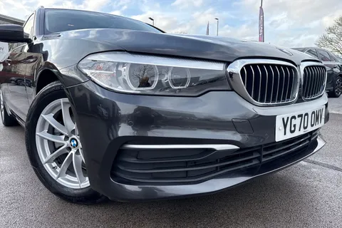 8 of 63 for BMW 5 SERIES 520d MHT SE 5dr Auto