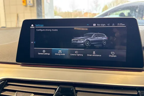 42 of 63 for BMW 5 SERIES 520d MHT SE 5dr Auto