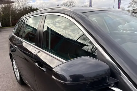 57 of 63 for BMW 5 SERIES 520d MHT SE 5dr Auto