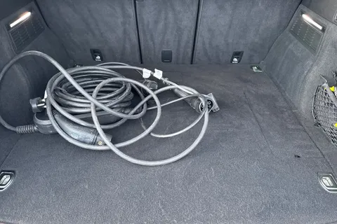 YP71FUM Audi Q5 S line 50 TFSI e quattro 299 PS S tronic Thumbnail #7