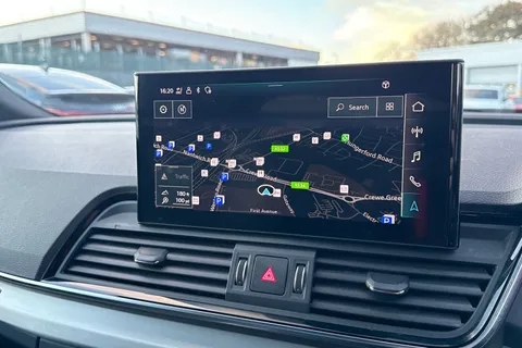 YP71FUM Audi Q5 S line 50 TFSI e quattro 299 PS S tronic Thumbnail #17