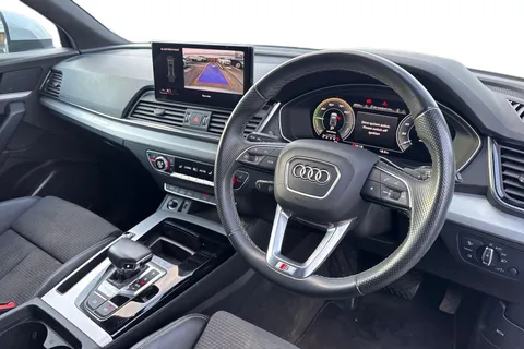 YP71FUM Audi Q5 S line 50 TFSI e quattro 299 PS S tronic Thumbnail #18