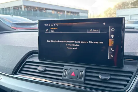 YP71FUM Audi Q5 S line 50 TFSI e quattro 299 PS S tronic Thumbnail #37