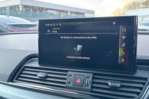 YP71FUM Audi Q5 S line 50 TFSI e quattro 299 PS S tronic Thumbnail #39