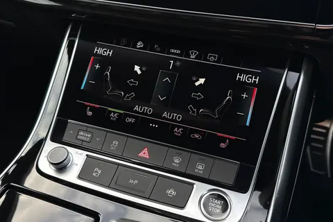  Audi Q7 3.0 TDI V6 Black Edition Tiptronic quattro Euro 6 (s/s) 5dr Thumbnail #22