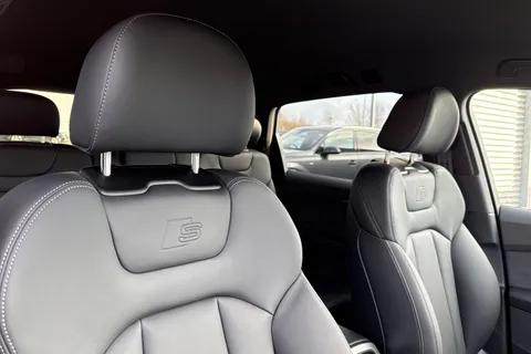  Audi Q7 3.0 TDI V6 Black Edition Tiptronic quattro Euro 6 (s/s) 5dr Thumbnail #24