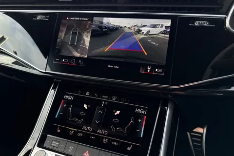  Audi Q7 3.0 TDI V6 Black Edition Tiptronic quattro Euro 6 (s/s) 5dr Thumbnail #27