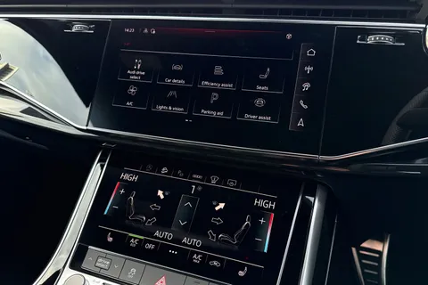  Audi Q7 3.0 TDI V6 Black Edition Tiptronic quattro Euro 6 (s/s) 5dr Thumbnail #31