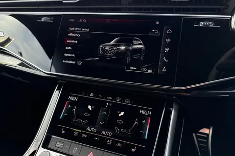  Audi Q7 3.0 TDI V6 Black Edition Tiptronic quattro Euro 6 (s/s) 5dr Thumbnail #34