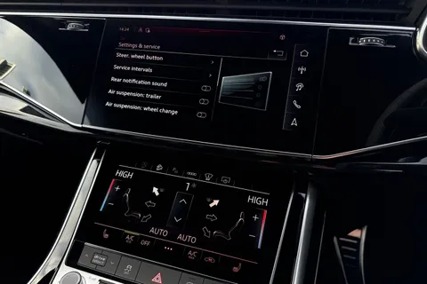  Audi Q7 3.0 TDI V6 Black Edition Tiptronic quattro Euro 6 (s/s) 5dr Thumbnail #38