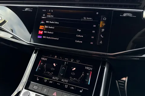  Audi Q7 3.0 TDI V6 Black Edition Tiptronic quattro Euro 6 (s/s) 5dr Thumbnail #40