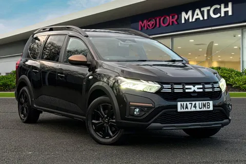 NA74UMB Dacia Jogger 1.6 Hybrid EXTREME MPV 5dr Petrol Hybrid Auto Euro 6 (s/s) (140 ps) Thumbnail #2