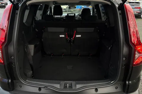 NA74UMB Dacia Jogger 1.6 Hybrid EXTREME MPV 5dr Petrol Hybrid Auto Euro 6 (s/s) (140 ps) Thumbnail #8