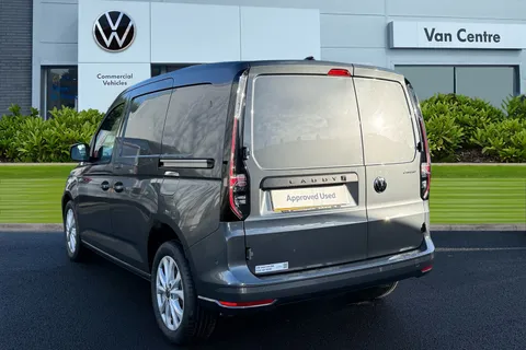 MF25JFY Volkswagen Caddy 1.5 eHybrid 150 Commerce Pro Van DSG [Tech] Thumbnail #3