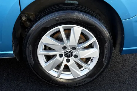 MF74OFB Volkswagen Caddy Maxi 2.0 TDI 122 Life 5dr DSG Thumbnail #7