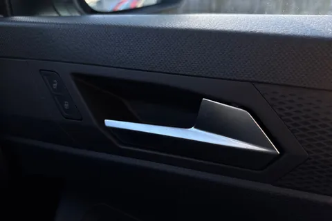 MF74OFB Volkswagen Caddy Maxi 2.0 TDI 122 Life 5dr DSG Thumbnail #18