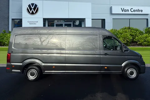 ML74VZY Volkswagen Crafter 2.0 TDI 140PS Commerce Plus High Roof Van Thumbnail #4