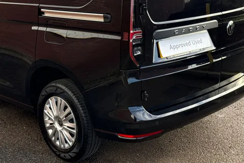 PE25VML Volkswagen Caddy 2.0 TDI 102PS Commerce Plus Van [Tech Pack] Thumbnail #7