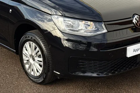 PE25VML Volkswagen Caddy 2.0 TDI 102PS Commerce Plus Van [Tech Pack] Thumbnail #8
