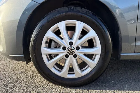 DG75CVV Volkswagen Caddy Maxi 2.0 TDI 122PS Commerce Pro Van DSG [Tech Pack] Thumbnail #12