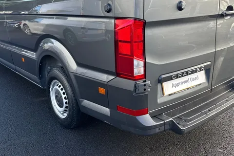 ML74VZY Volkswagen Crafter 2.0 TDI 140PS Commerce Plus High Roof Van Thumbnail #17