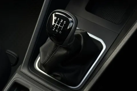 PE25VML Volkswagen Caddy 2.0 TDI 102PS Commerce Plus Van [Tech Pack] Thumbnail #22