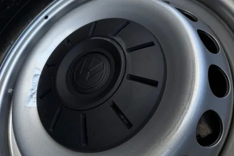 ML74VZY Volkswagen Crafter 2.0 TDI 140PS Commerce Plus High Roof Van Thumbnail #31