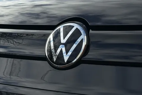 PE25VML Volkswagen Caddy 2.0 TDI 102PS Commerce Plus Van [Tech Pack] Thumbnail #30